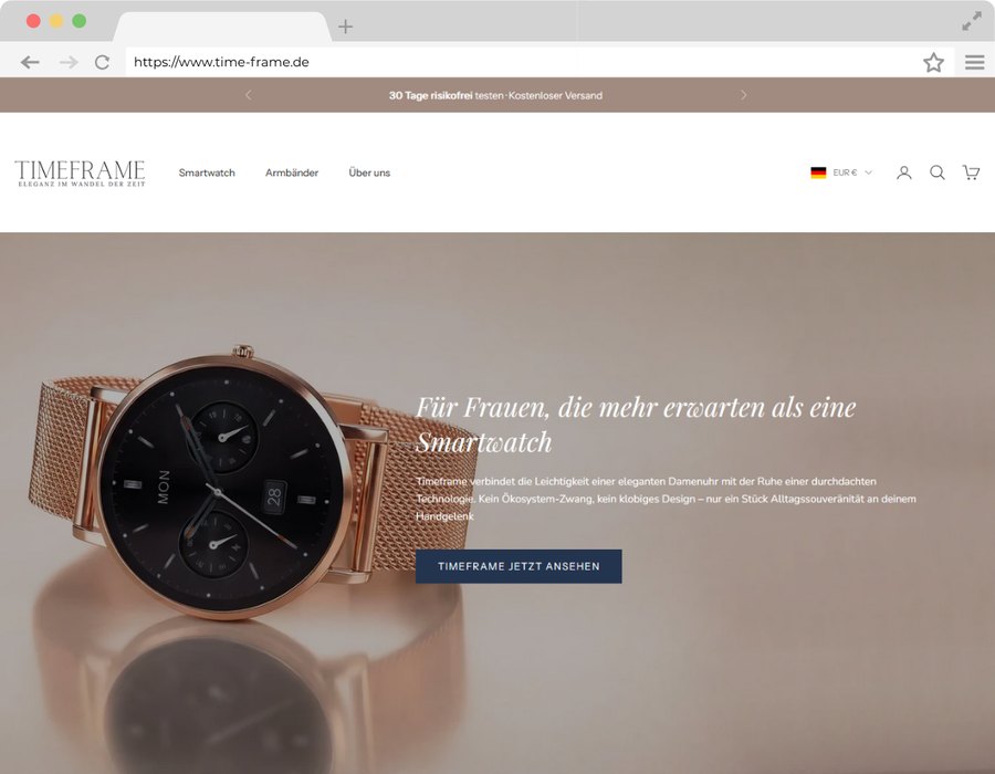Produktinszenierung der Timeframe-Smartwatch in Roségold.